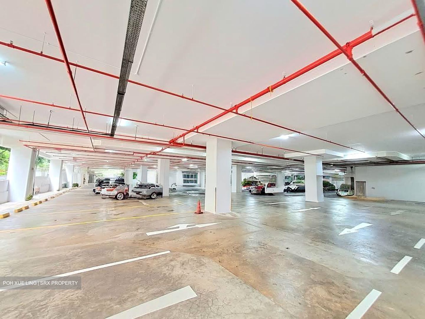 Luxasia Building (D19), Factory #601325791